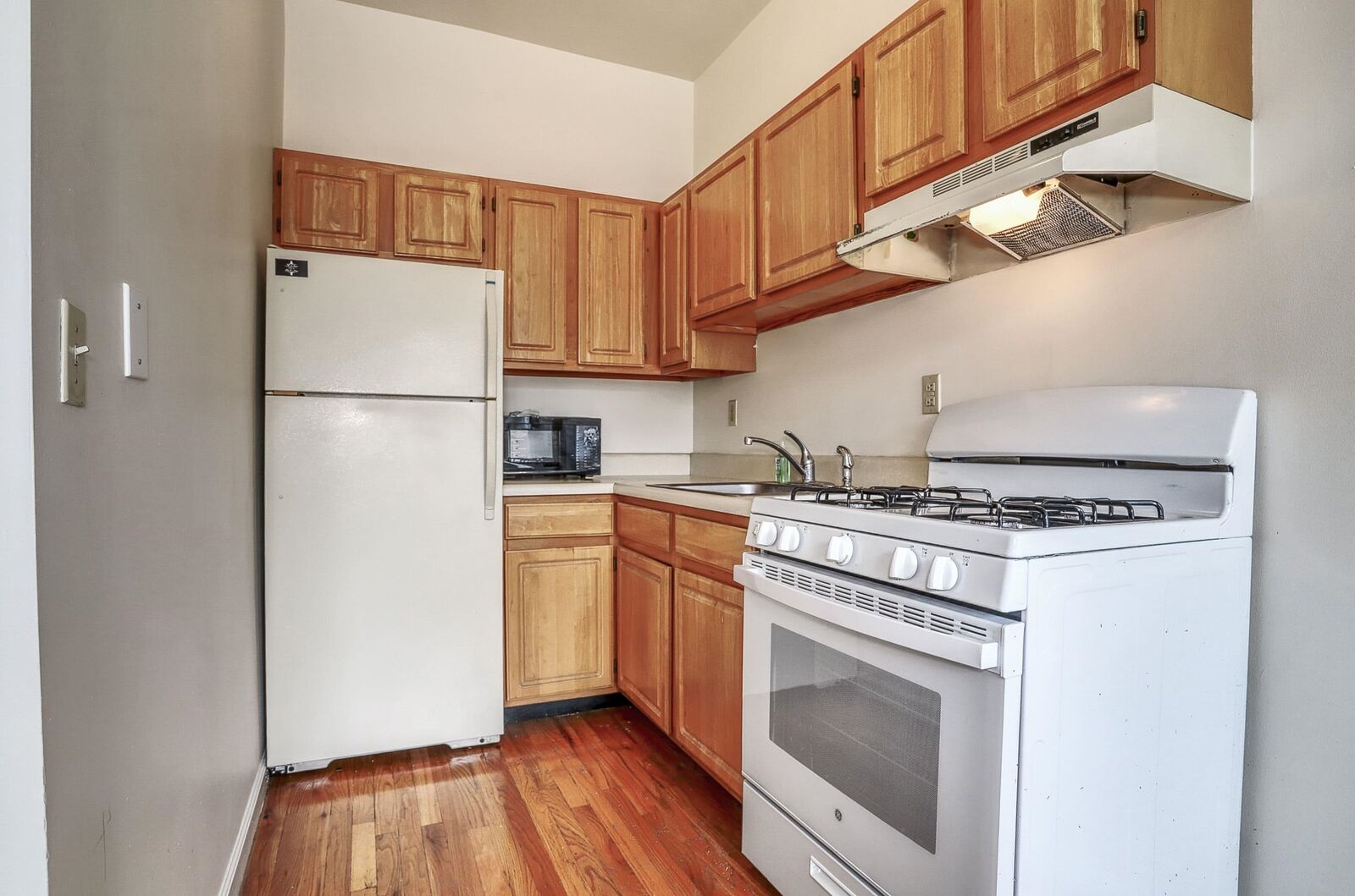 Property Photo:  618 Washington St 3  NJ 07030 