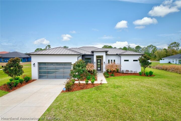 Property Photo:  6910 San Bruno Drive  FL 33872 