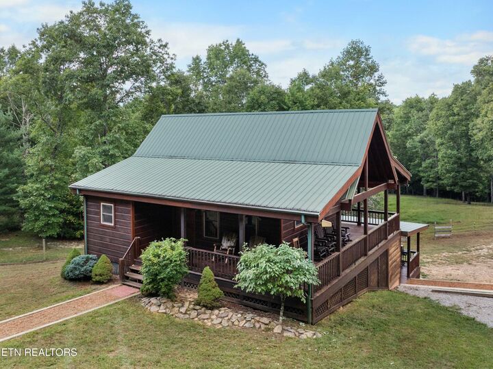 Property Photo: 604 Evergreen Lane TN 38556