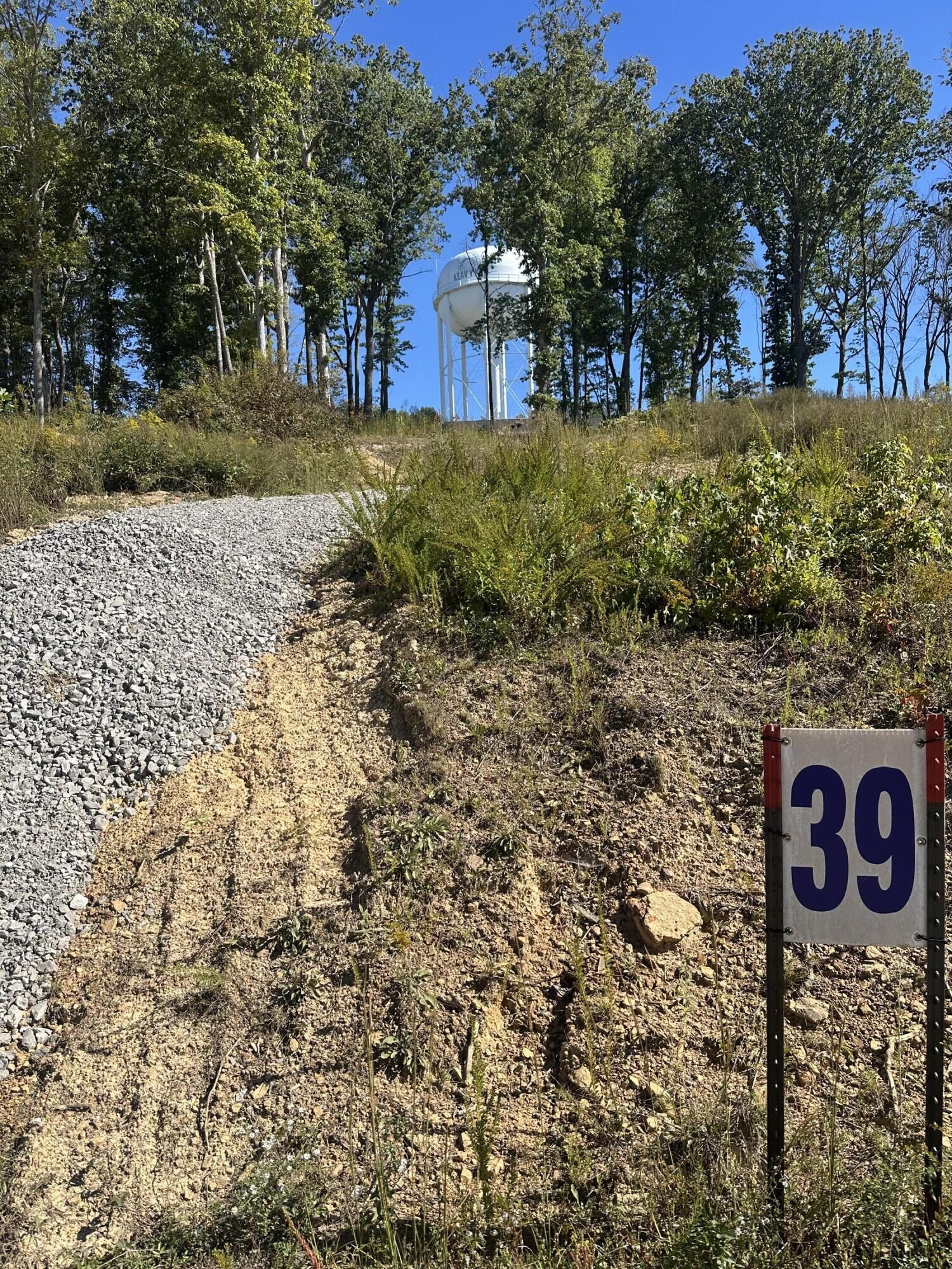Property Photo:  166 Malibu Drive Lot 39  KY 40701 
