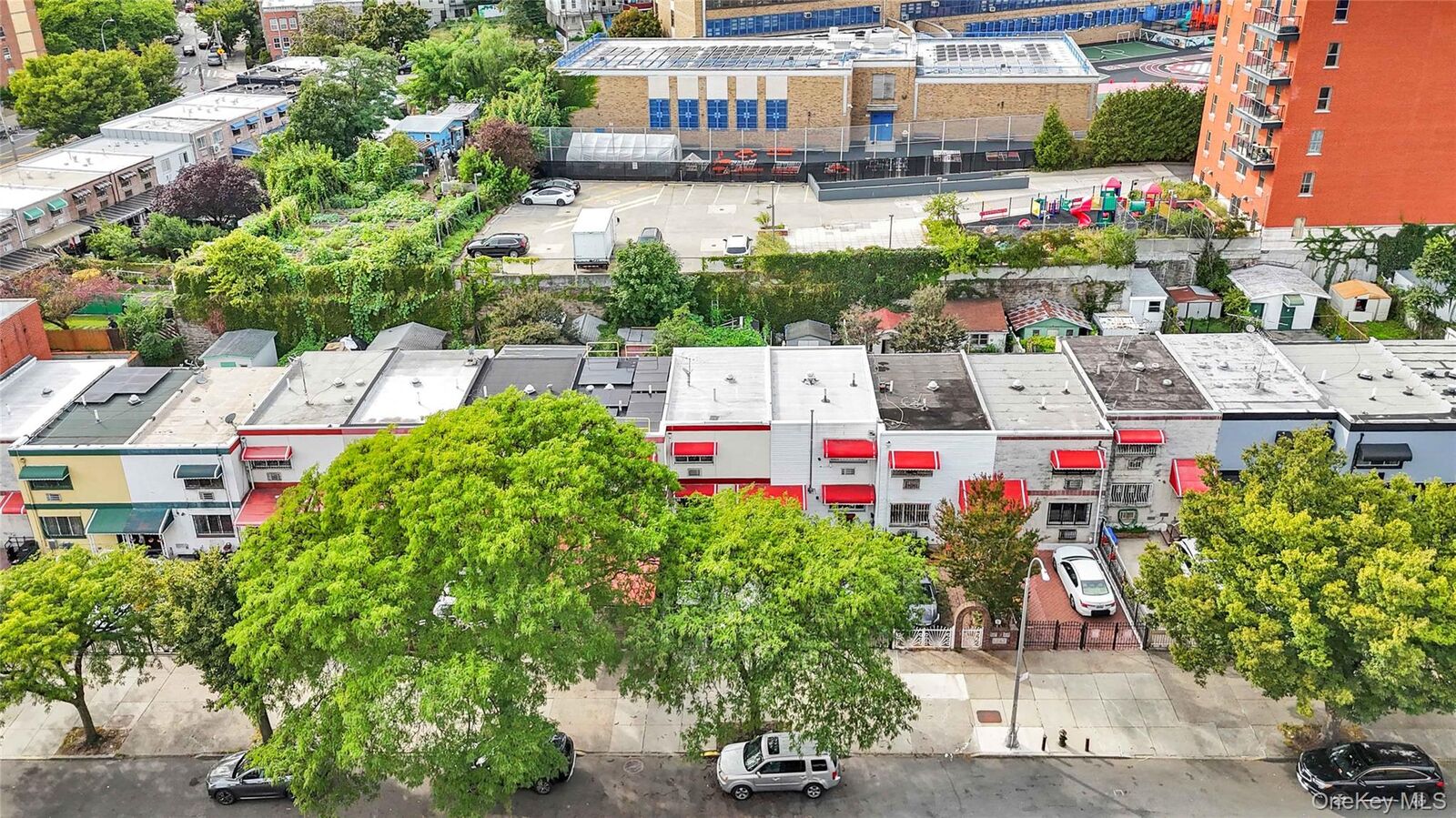Property Photo:  1343 Intervale Avenue  NY 10459 