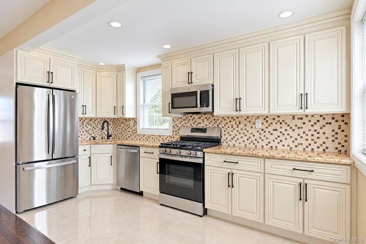 Property Photo: 236 Plainview Road NY 11801