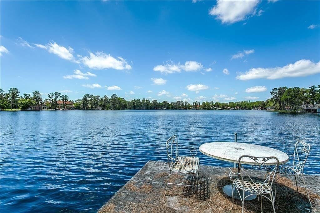 Property Photo: 18620 Wayne Road FL 33556