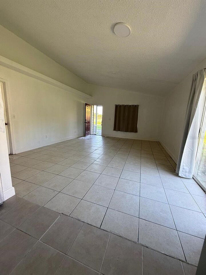 Property Photo:  641 Conroy Street  FL 32805 