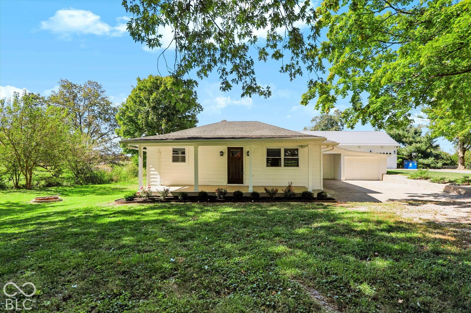 Property Photo:  3384 Mullinix  IN 46143 