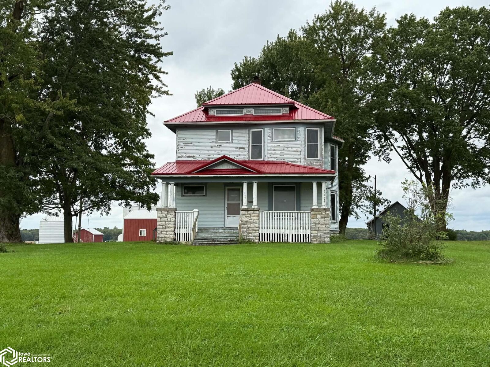 Property Photo:  2078 215th Street  IA 52601 
