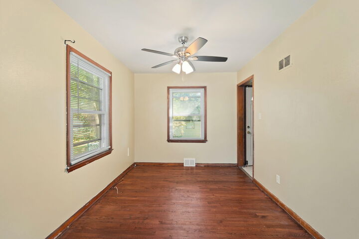 Property Photo: 5070 N 20th St WI 53209
