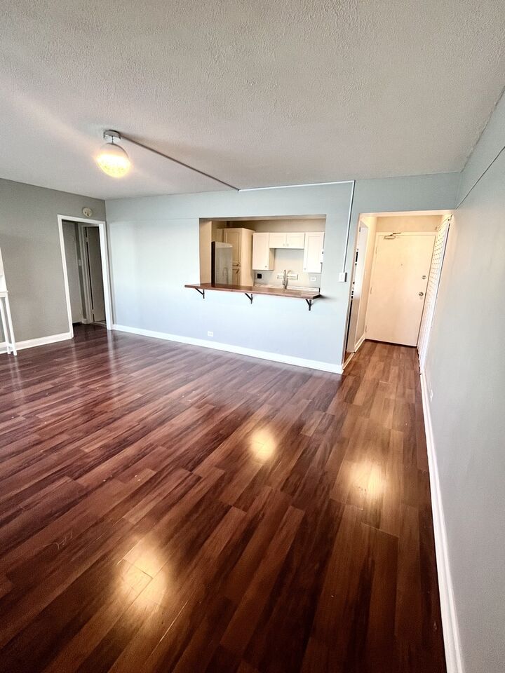 Property Photo:  7337 S South Shore Drive 529  IL 60649 