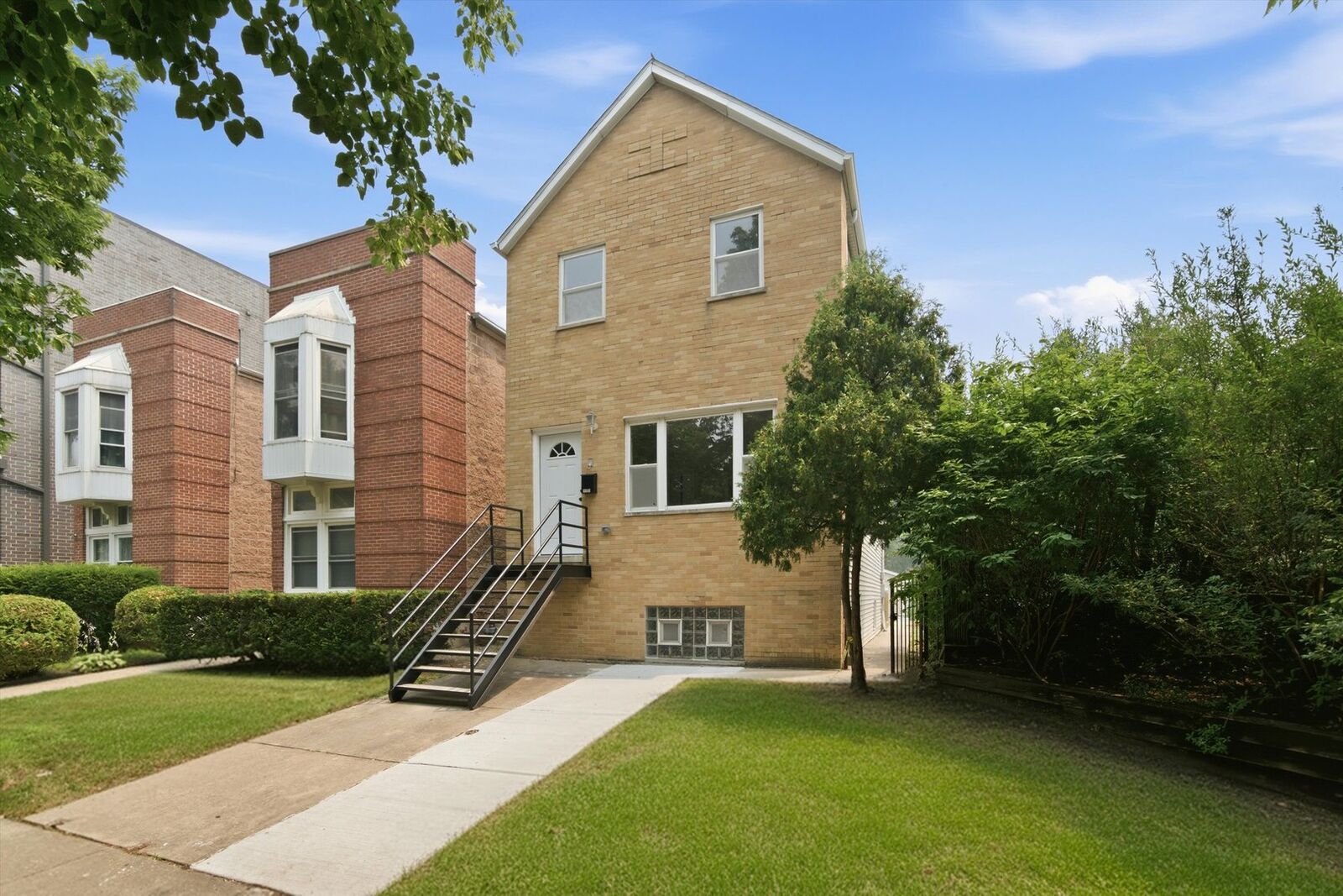 Property Photo:  3343 S Michigan Avenue  IL 60616 