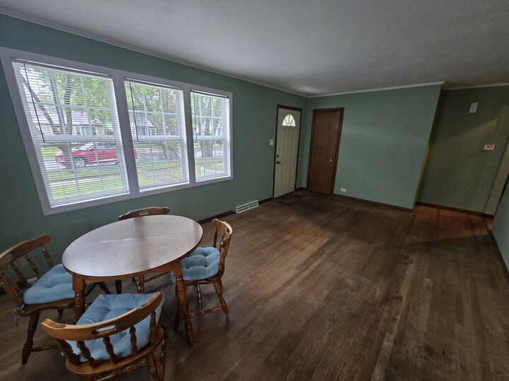 Property Photo: 15045 Springfield Avenue IL 60445
