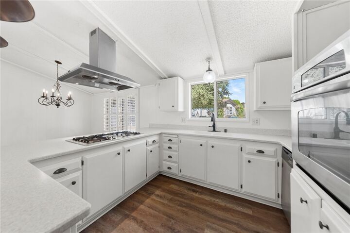 Property Photo: 24386 Cornstalk Road CA 92595