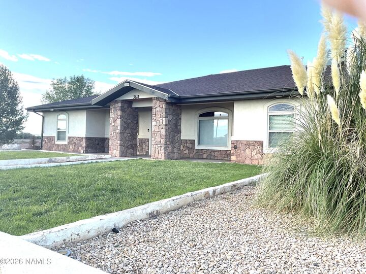 Property Photo: 3614 Sunrise Street AZ 86047