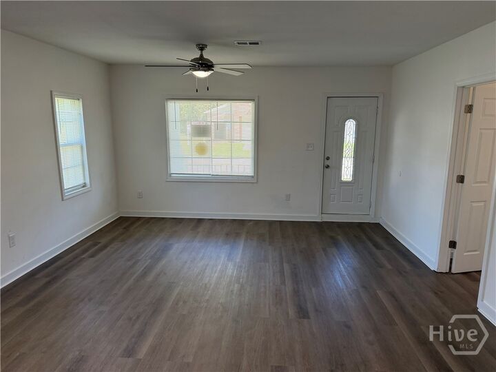 Property Photo:  4015 5th Street  GA 31408 