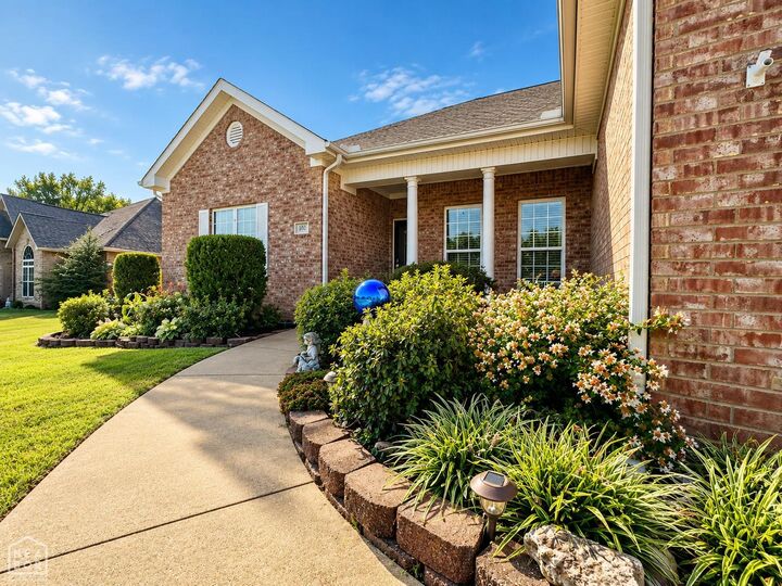 Property Photo:  4013 Cypress Moss Cove  AR 72405 