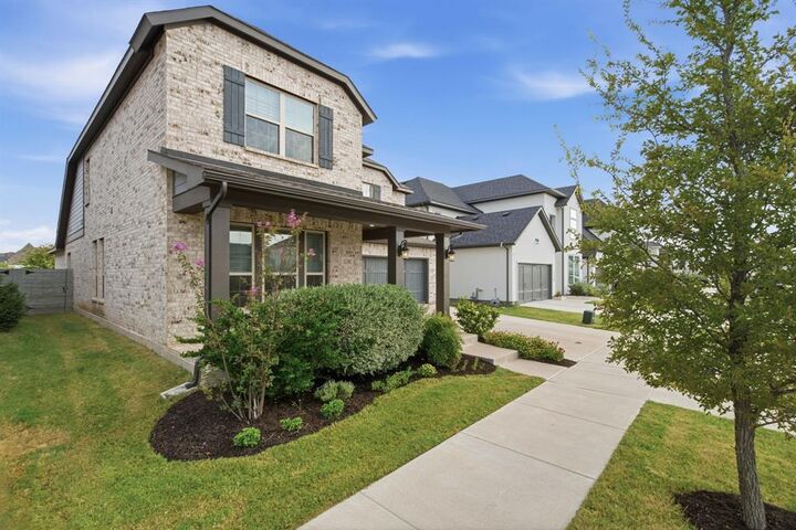 Property Photo:  1238 20th Street  TX 76226 