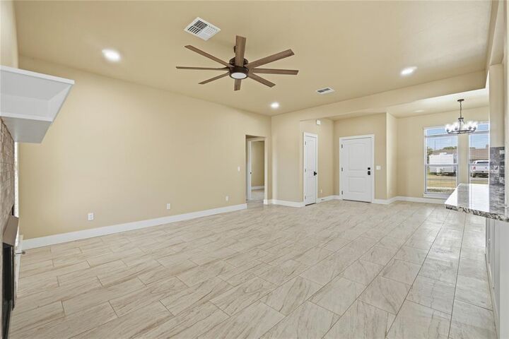 Property Photo:  306 W 4th Street  OK 73532 