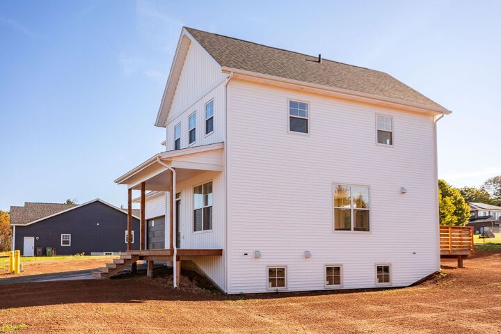 Property Photo:  2 Carter Court  PE C1E 3V6 