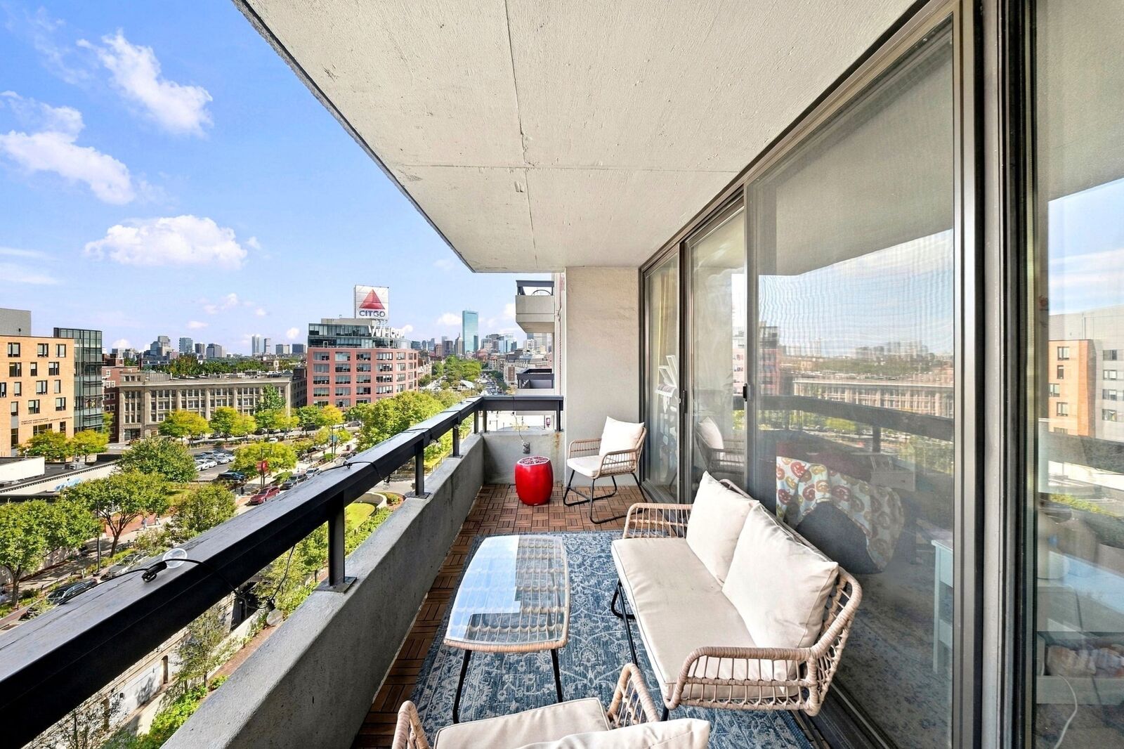 Property Photo: 566 Commonwealth Ave 805 MA 02215