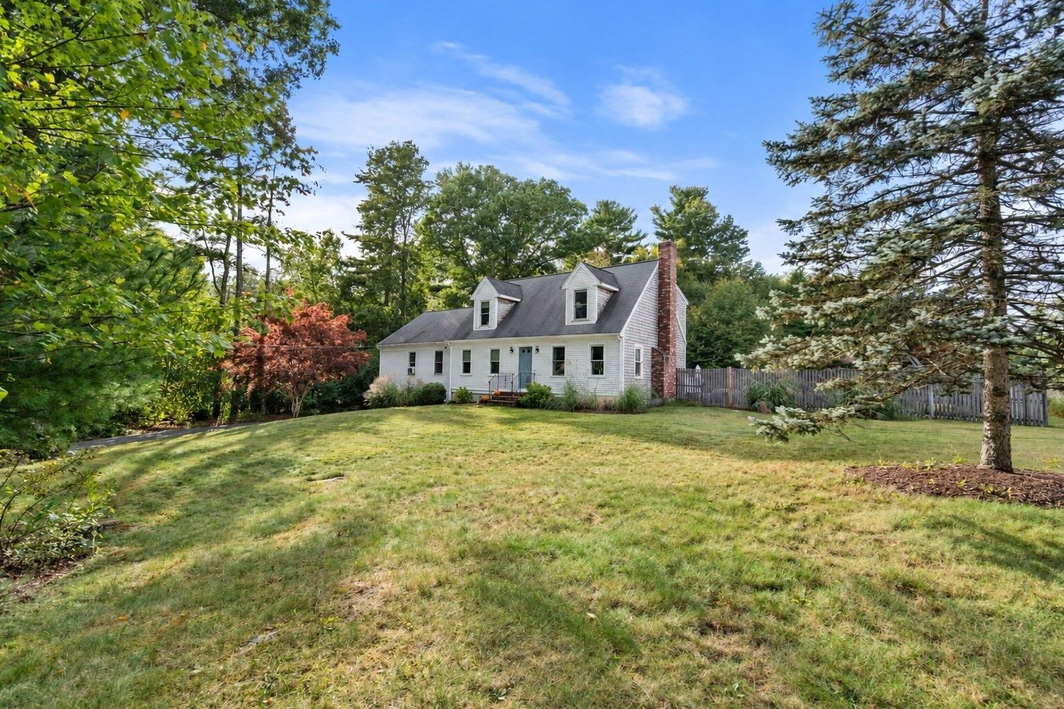 Property Photo: 117 Ring Road MA 02364