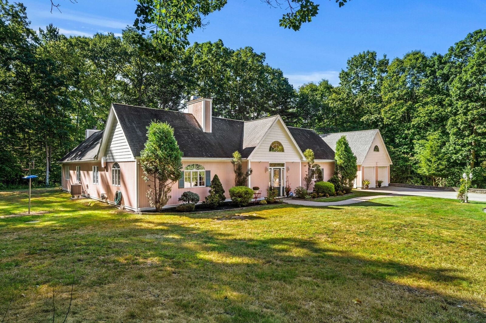 Property Photo: 1204 Broadway MA 01832