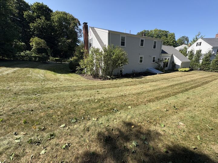 Property Photo:  4 Home Meadows Ln  MA 02043 