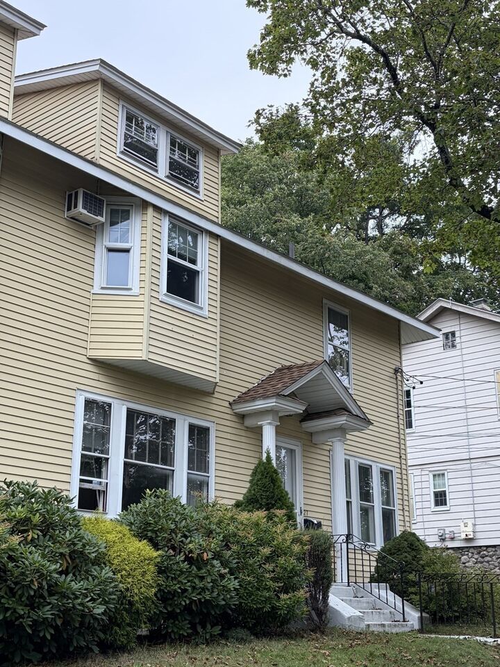 Property Photo:  27 Pomona Road 27  MA 01602 