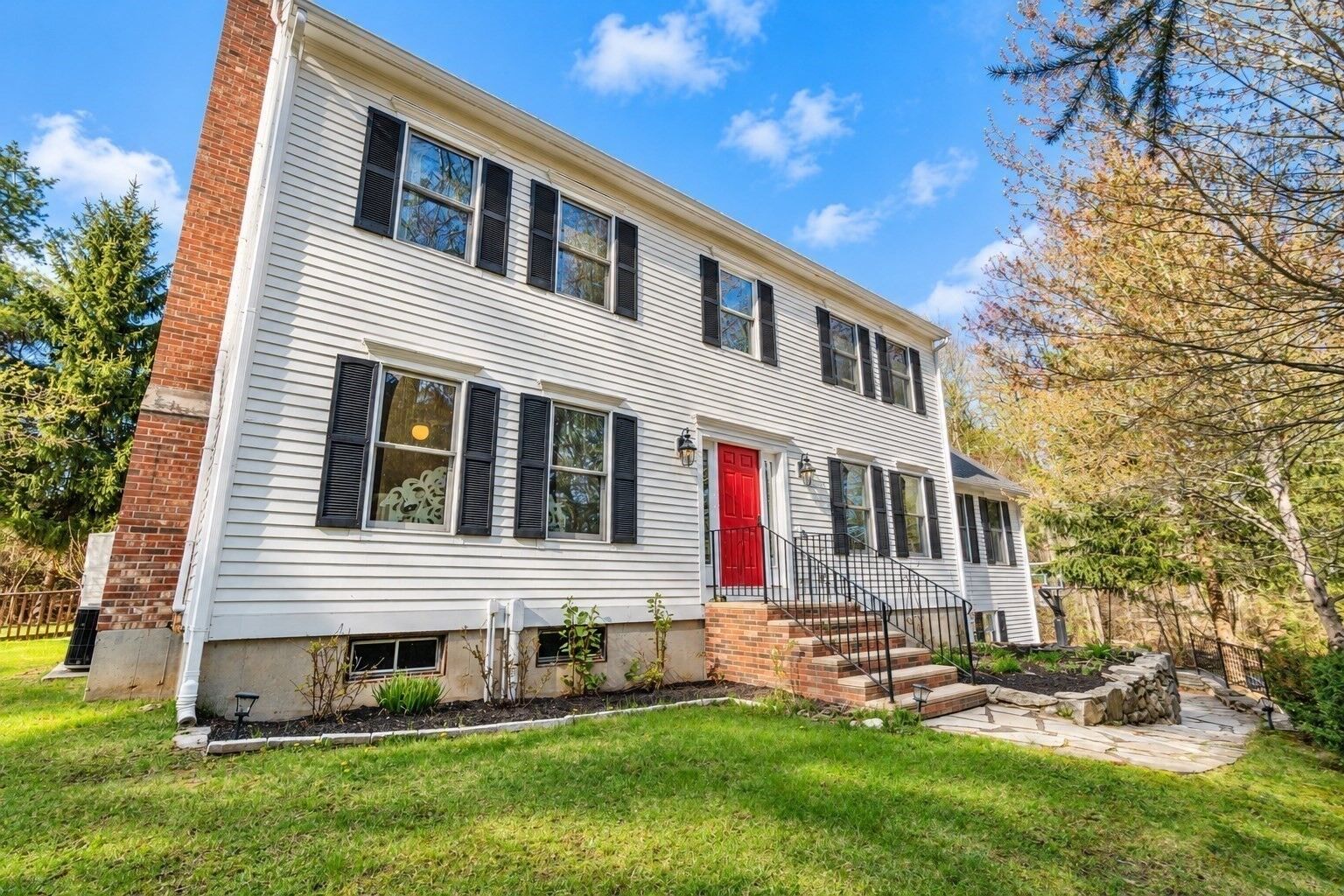 Property Photo:  48 Fitchburg Street  MA 01752 
