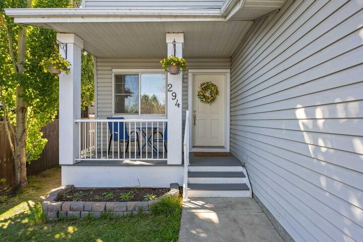 Property Photo:  294 Cranston Drive SE  AB T3M 0G4 