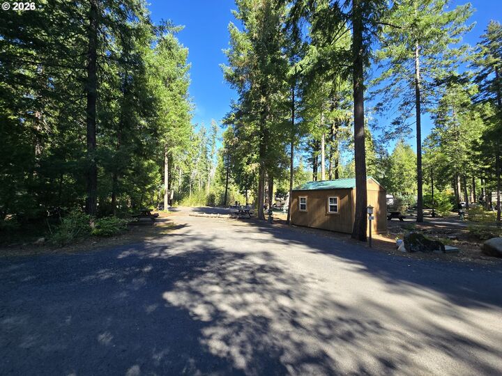 Property Photo:  54432 McKenzie Hwy 6  OR 97413 