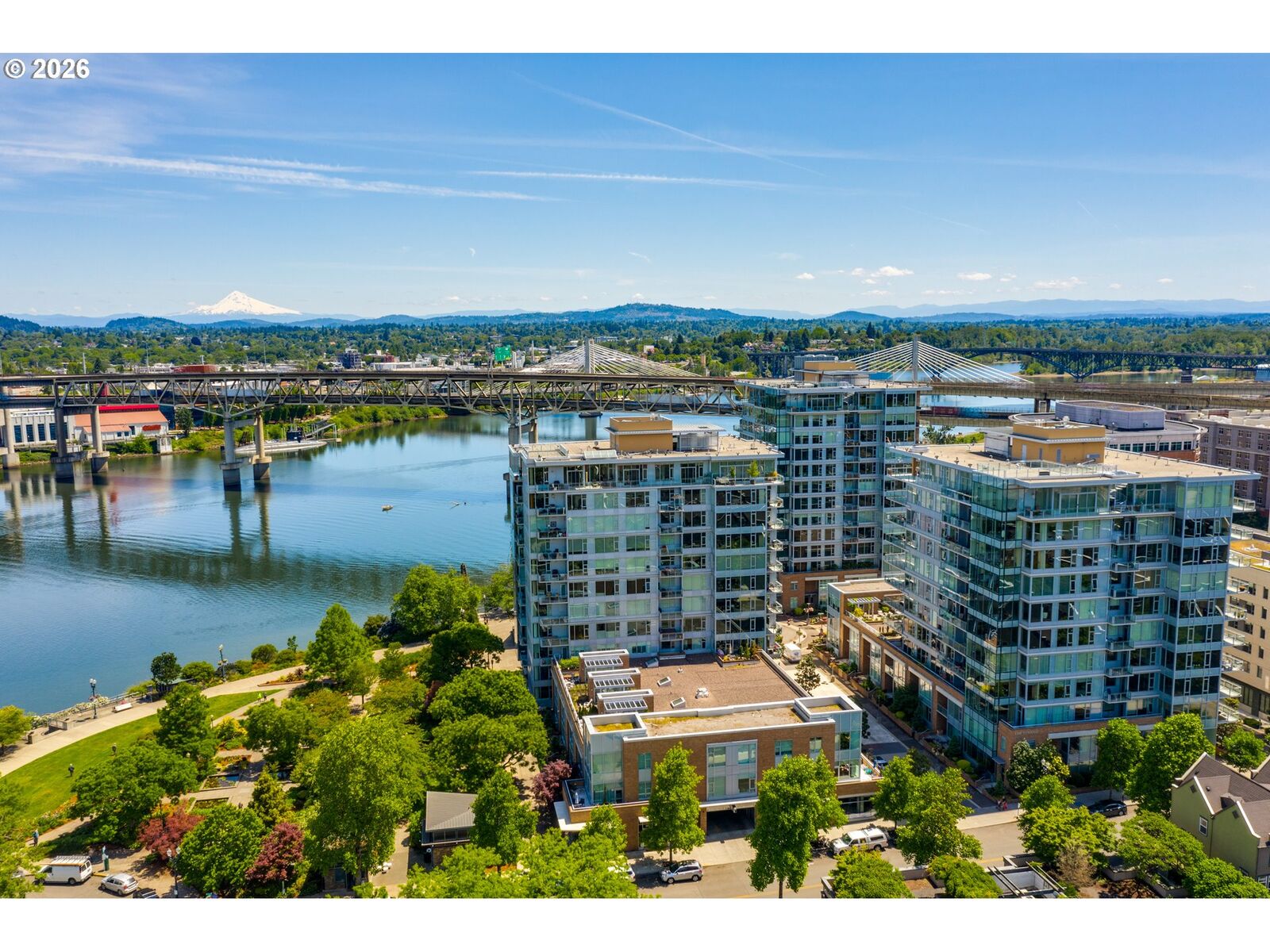 Property Photo: 1920 S River Dr 202 OR 97201