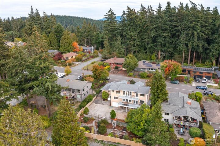 Property Photo:  708  Highland Drive  WA 98225 
