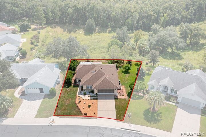 Property Photo:  3588 E Cove Park Trail  FL 34442 