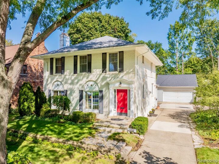Property Photo:  1258 Bedford Road  MI 48230 