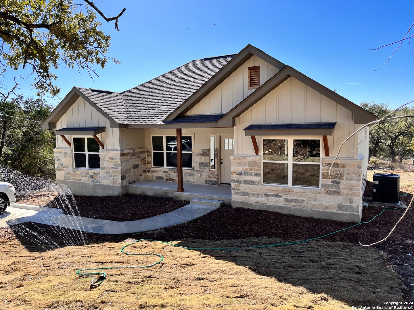 Property Photo:  946 Cypress Dr  TX 78133 