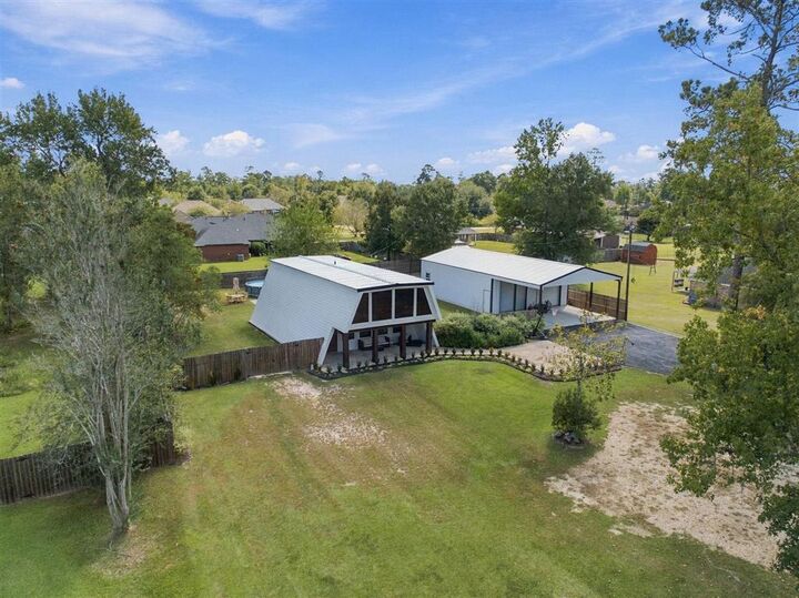 Property Photo: 620 Donna Drive LA 70611