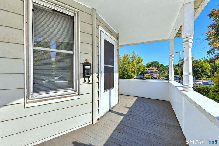 Property Photo:  107 Division Street  CT 06401 