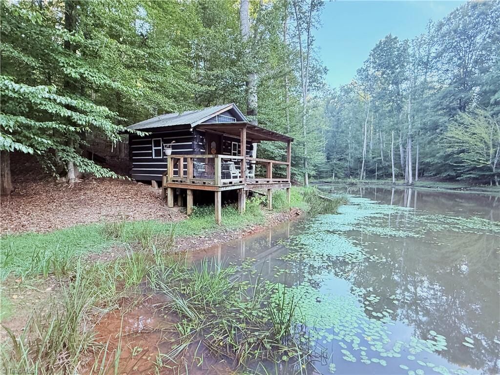 Property Photo:  1210 Nicky Lane  NC 27016 