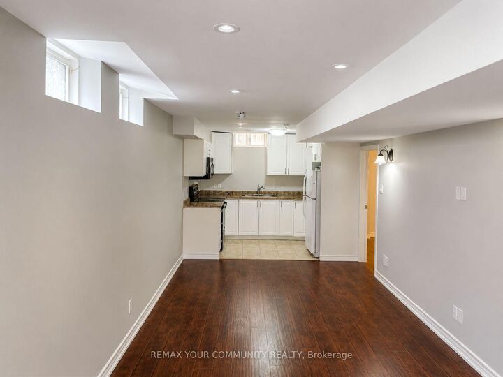Property Photo:  88 Santina Street  ON L4H 2M2 