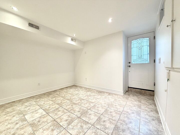 Property Photo:  136 Campbell Avenue Lower  ON M6P 3V2 