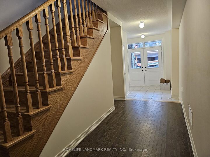Property Photo:  15 Nimmo Lane  ON L1S 0H2 