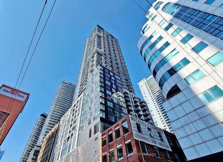 Property Photo:  87 Peter Street 1417  ON M5V 0P1 