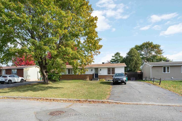 Property Photo: 1493 Mariette Street B ON K1E 1L1