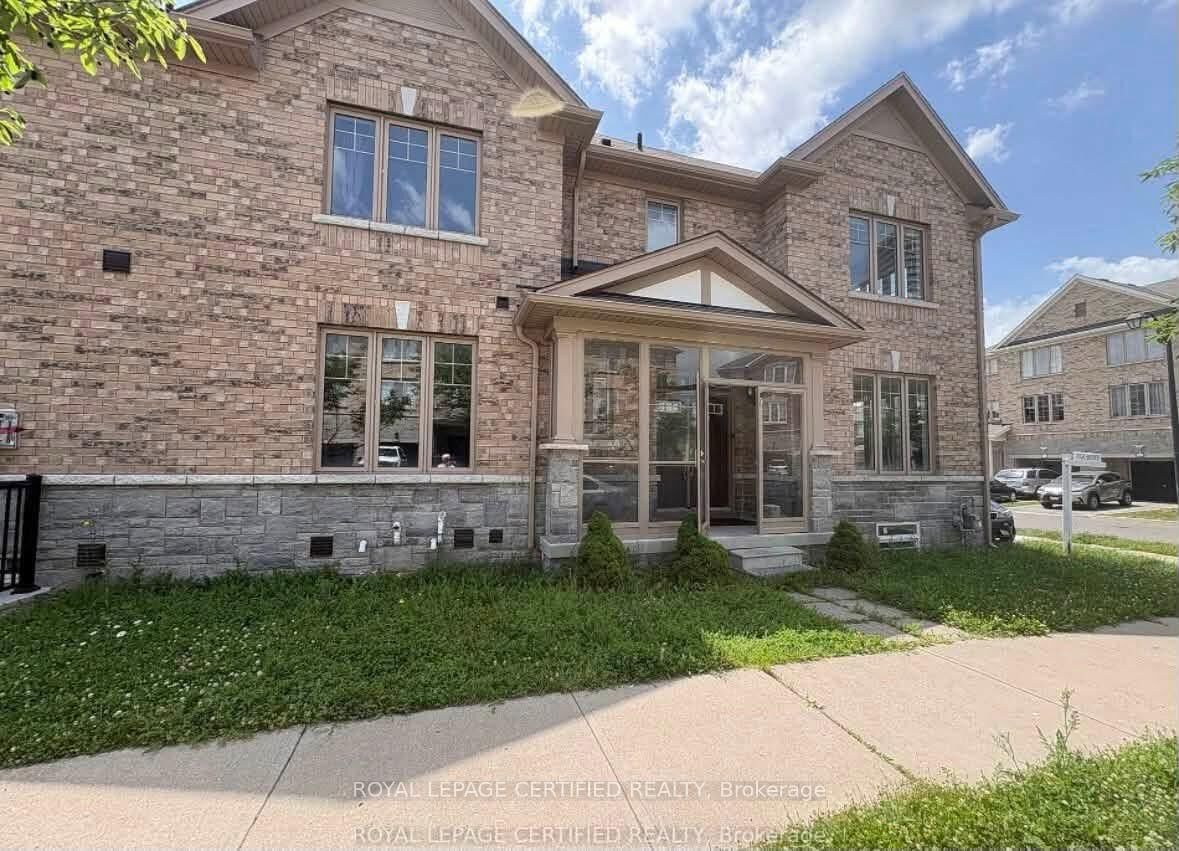 Property Photo:  271 Andrews Trail Upper  ON L9T 6S5 