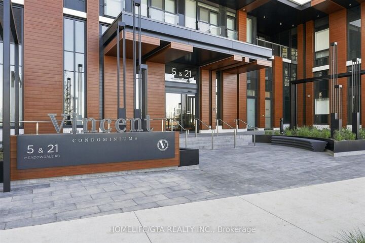 Property Photo:  5 Meadowvale Road 212  ON L4K 0C7 