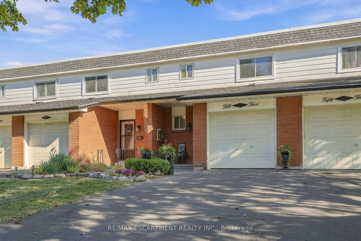 Property Photo:  53 Bryna Avenue S  ON L9A 4W9 
