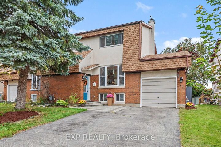 Property Photo: 46 Westcliffe Street ON K2H 7X4