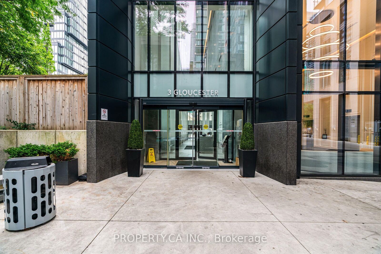 Property Photo: 3 Gloucester Street 1709 ON M4Y 0C6