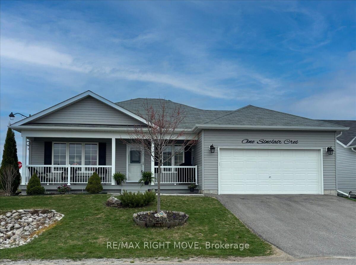 Property Photo:  1 Sinclair Crescent  ON L3V 6H7 