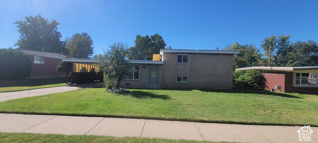 Property Photo:  4271 S 900 E  UT 84403 