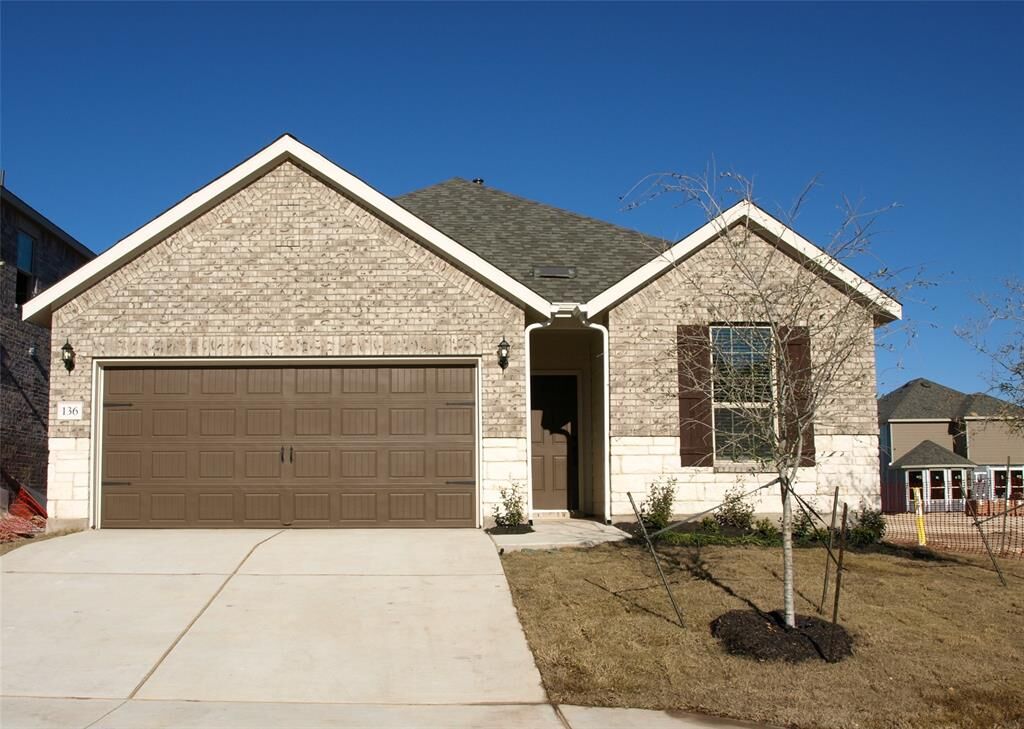Property Photo:  136 Raleigh Drive  TX 78633 